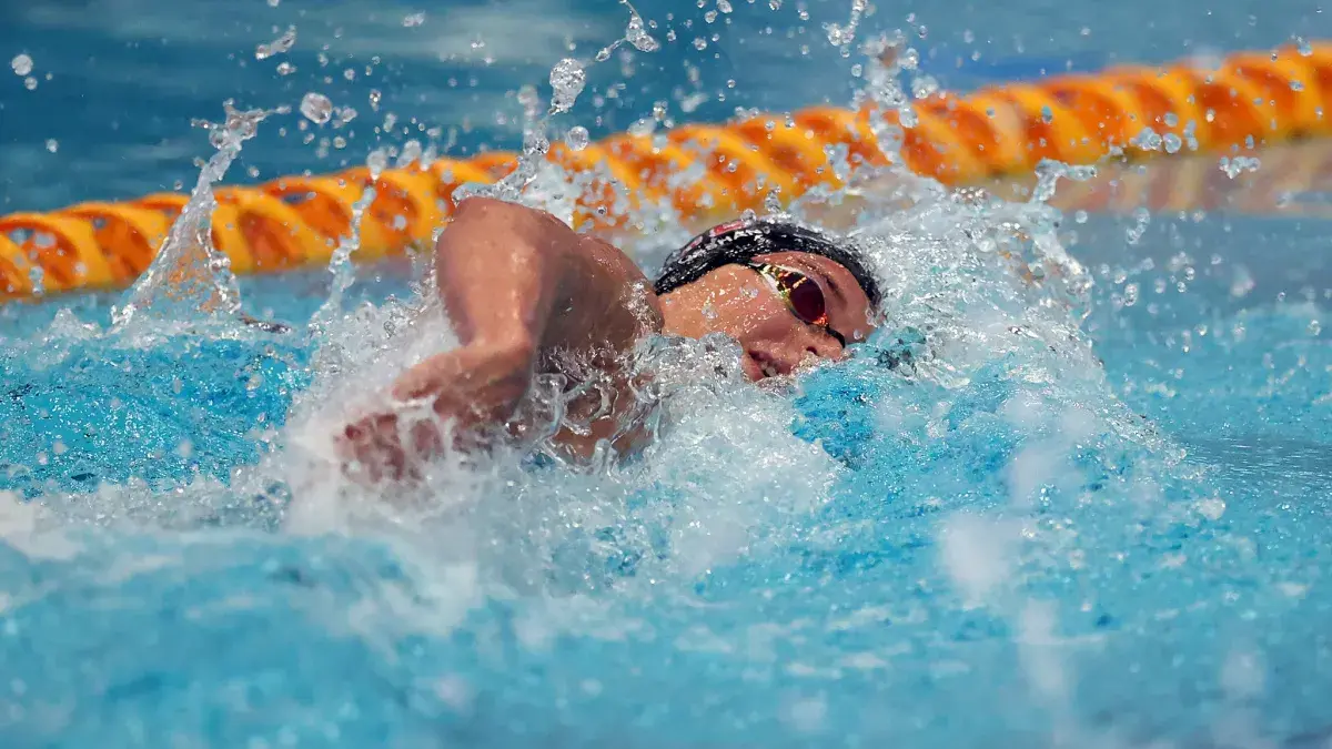 Ciara Schlosshan Swimming in Scottish Open race